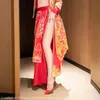 模特诗诗kiki性感红色新娘服饰露红色内衣秀