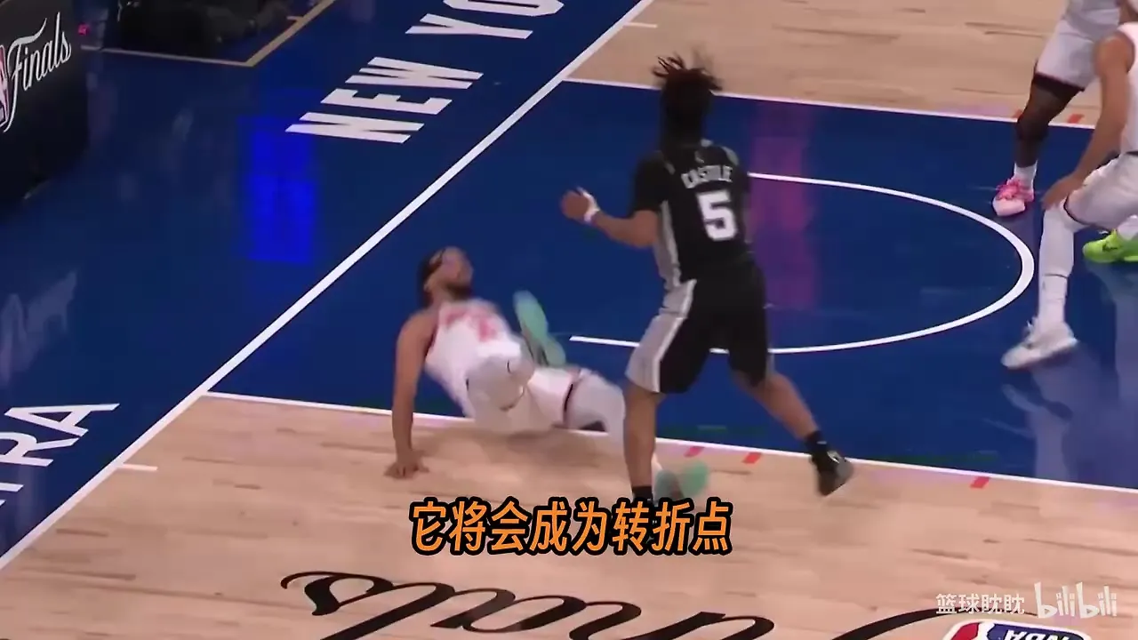 文班亚马对布伦森的动作，奥尼尔支持！巴克利骂脏！