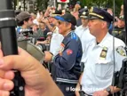 尼克斯的冠军游行开始了！吉祥物已到位