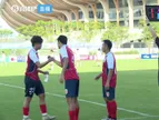 什么主教练正在热身?？中冠广州联主帅卢琳将自己换上场