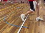 “退役多年依旧能扣！45岁加索尔现身训练营”...