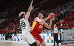 国家队俱乐部双线受挫 杨瀚森职业生涯进入至暗时刻？