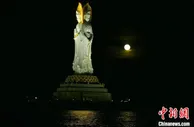 三亚中秋假期北京来客增长 当地推“先囤货再旅游”