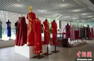 成都郫都：探索蜀绣产业新路径 让千年蜀绣绽放非遗之美
