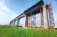 大湾区重点项目建设者：中秋坚守只为回家团圆路更便捷