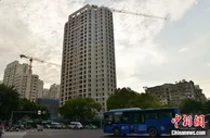 中国下调房贷利率下限 楼市信心有望提升