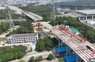 深圳市东部过境高速启动路面工程施工