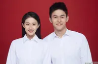孙杨妻子张豆豆疑似怀孕了！穿着宽松素颜现身，身材丰腴小腹凸起