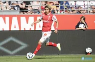 伊东纯也1射2传造3球，助兰斯3-0大胜图卢兹赢“日本德比”