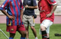 已然17年！鲁尼与小罗携手为FIFA06拍摄封面照片，你还记得吗？