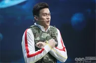 999资讯：孙杨复出无望！网友不甘心追问他还比吗？央视记者委婉回应8个字