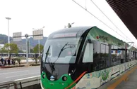 中国首条独立路权旅游观光有轨电车线路开通运营