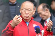 足球资讯：让人愤怒！越南主帅公开羞辱国足只能坚持30分钟 李铁如何反击？