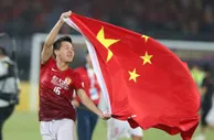 媒体人谈黄博文：亚冠夺冠拉着国旗奔跑 中国足球再无“世界博”