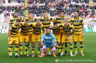 爷爷级球员丨45岁布冯零封了教练大因扎吉，赛季9场2零封