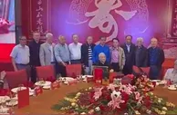 各时代国脚齐聚为年维泗祝90大寿 武磊：为中国足球做更多贡献