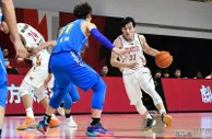 篮球资讯：浙江狂胜53分送福建11连败 陆博文27分吴前10助攻