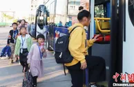 江苏睢宁聚力谋发展  乡村居民幸福日子比蜜甜