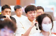 解說員也緊張 勉勵自己平常心_文匯報