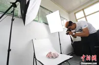 甘肃东乡销羊人：不再是传统的牧羊人，致力美食共享