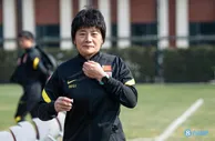 水庆霞：中国女足表现有进步 通过两场欧洲热身赛要正视差距