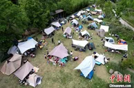 露营经济火爆、概念股大涨，这股热潮能持续多久？