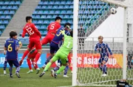 业内人士：日本国青两个进球都有问题，但没人会在意弱者的感受