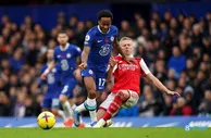 斯特林英超一共打进115球，排在英超历史射手榜第22位