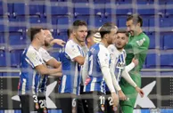 足球赛报：2-0！西班牙人重返榜首2小时，武磊太尴尬：10场0球0助攻