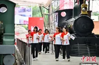 中车创业140周年：从“龙号”到“复兴号” 中国轨道交通领跑世界