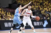 篮球资讯：CBA五一节也不休！疆粤赛季鏖战193天 教练球员个个是劳模