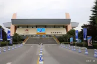 全国男排联赛开幕：上海3-0完胜八一 北京击败四川