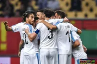 足球赛报：中国杯-斯图亚尼2球乌拉圭3-0进决赛 乌兹与中国队争季军
