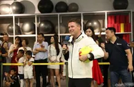 足球资讯：来中国淘金的欧洲足球金童！养马成业余爱好，对代言来者不拒