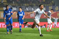 足球赛报：神剧情！富力2-1绝杀获中超首胜 申花第96分钟送乌龙大礼