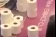 海外资讯：英国人用厕纸当筹码赌钱