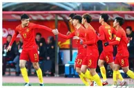 亚洲杯最新出炉！再爆大冷1-1，16强决出9席，苦难之国创历史