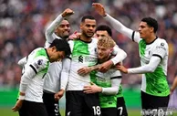 英超疯狂夜：曼联1-1无缘进欧冠，利物浦2-2冠军梦碎，谢菲联降级