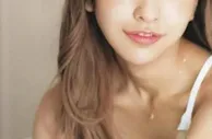 板野友美：倾城写真集,美貌与才华的碰撞,这世间谁能抵住这份诱惑？