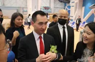 何猷龙主导“轻资产”战略，新濠博亚寻求退出菲律宾市场