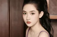 王玉雯，肤白貌美，完美身材，高清写真，又美又飒