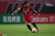 足球观点:上港能连追两球靠奥斯卡 胡尔克碎嘴惹麻烦