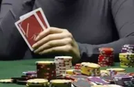 扑克资讯：终极蛇皮上帝视角之五个帮助你积累筹码的方法