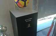 玩球资讯：直击-世纪大战前夕探访西甲总部 这里是中国足球新希望？.