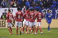 足球赛报：超级杯-恒大4-1申花独享四冠王荣耀 黄博文郜林建功