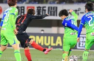 J1:浦和红钻硬撼横滨水手