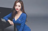 我是谁，我在哪？抵达比赛地，梅西下车后迷迷糊糊�