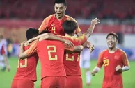 足球赛报：国足集训名单圈定：最快21日公布 埃尔克森改名“艾克森”