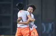 足球赛报：四国赛-中国女足4-1逆转俄罗斯进决赛 王珊珊2球王霜2助攻