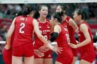 玩球话题：十次登顶世界之巅的中国女排 最该教会国足这两个字